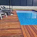 Joy With Heated Pool And Foodbal Apartment