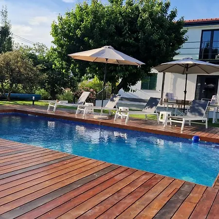 Enjoy With Heated Pool And Foodbal Апартаменти *